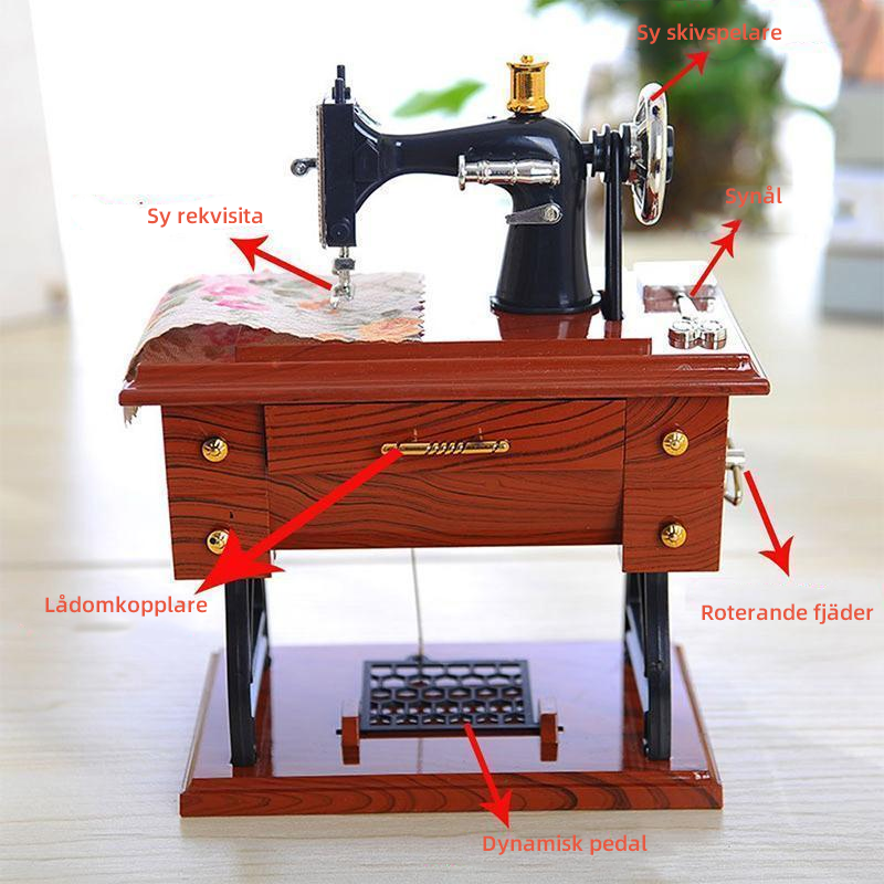 "Vintage mini symaskin musiklåda i klassisk design, perfekt presentidé med glansig yta och handvev för charmig musik."