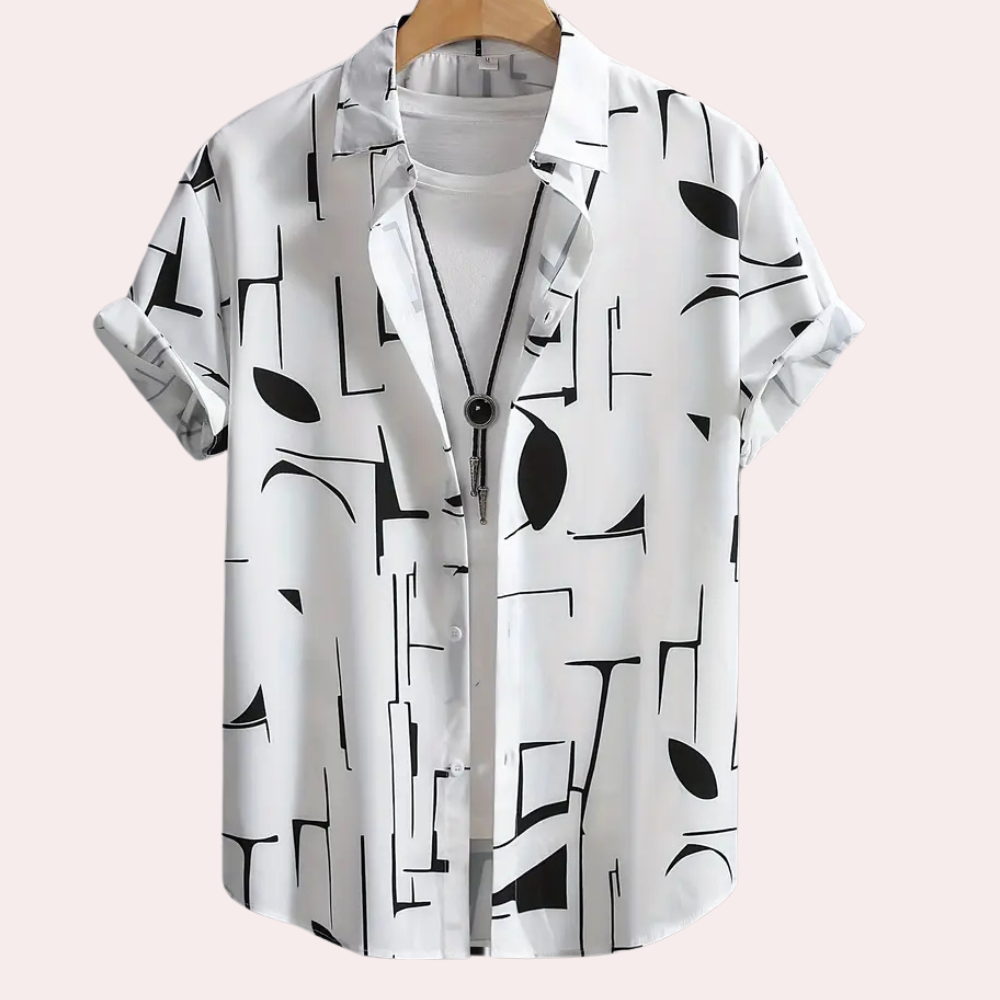 Vit klassisk herrskjorta för vår, stilren och mångsidig. Perfekt för casual och smart-casual stil.