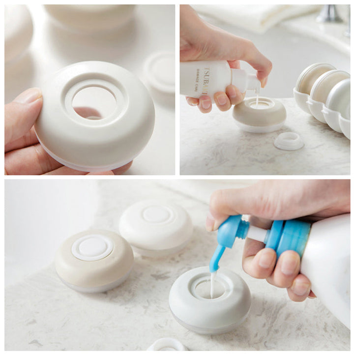 "Vita, kompakta resekapslar för flytande produkter. Unisex, bärbara förvaringslösningar med unik design i plast."